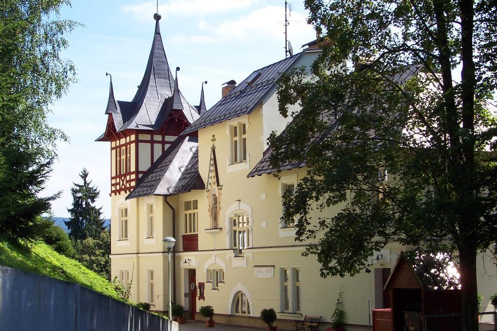 Marianum Jl,S.R.O. Hotel Janske Lazne Exterior photo